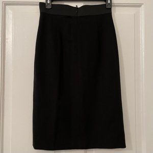 Akris Punto below-the-knee black skirt size 4